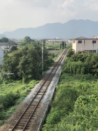 上田丸子線の橋の上から見た上田電鉄別所線