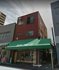 旧玉井フルーツ店・現VACILANDO COFFEE